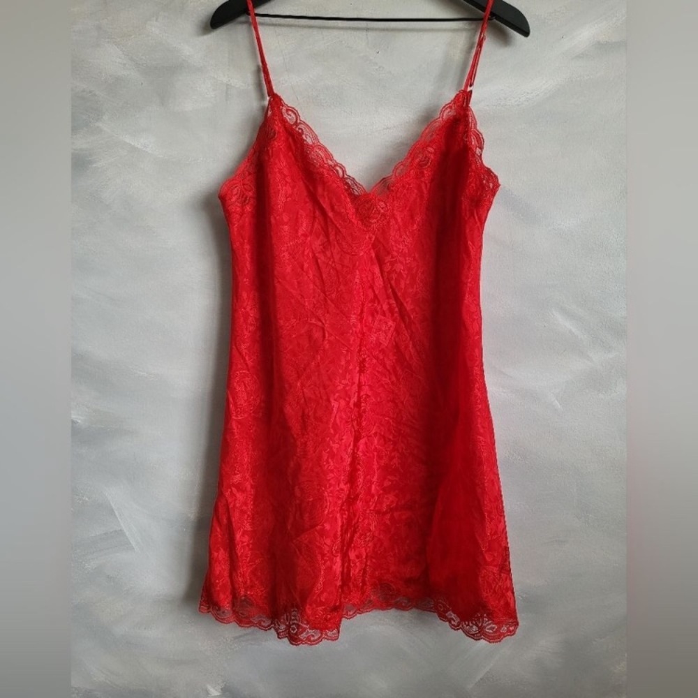 Vintage Victoria's Secret Gold Label Red Lace Trim Chemise Slip Nightie Size L